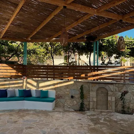 Ulu Villa